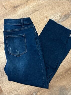 Time and TRU women’s cropped raw hem jeans